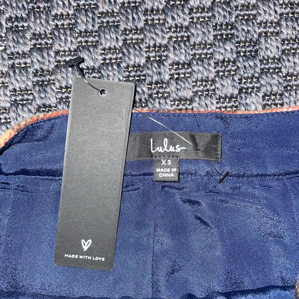 Lulu’s Skirt - Picture 2 of 2